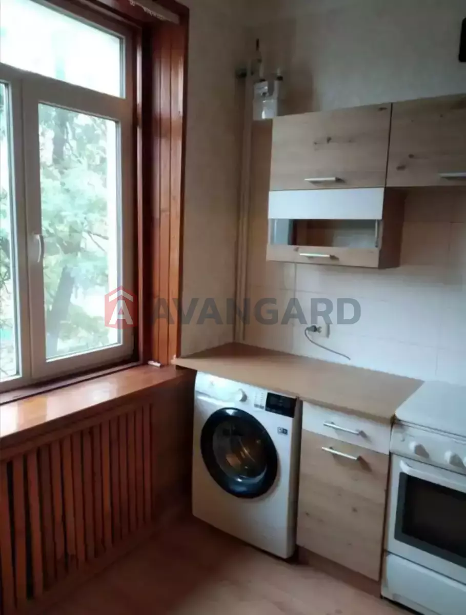 1 ����. ��������, 30/10/5 ��. �., 5/5 ���� ���� 1