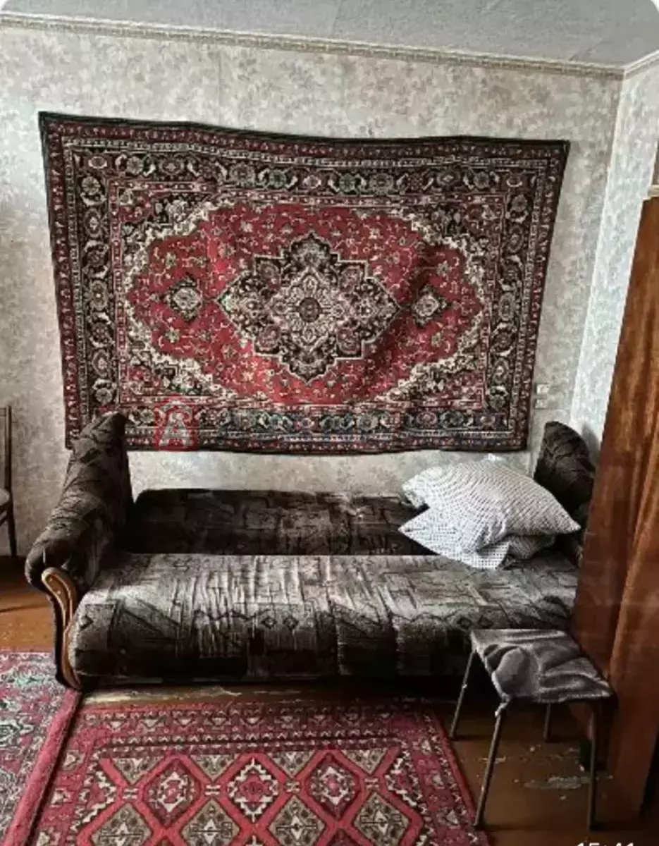 1 ����. ��������, 32/-/- ��. �., 5/5 ���� ���� 3