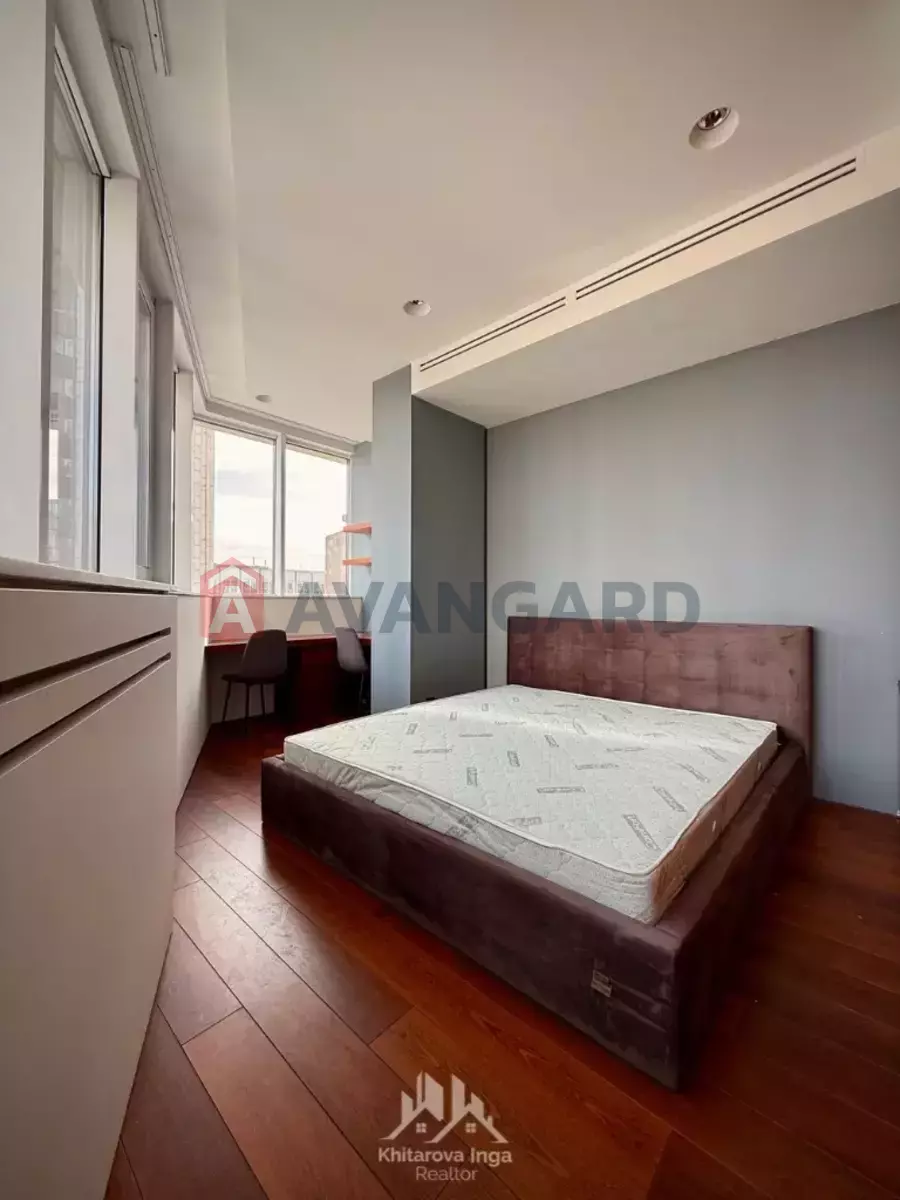 3 ��. ��������, 126/-/- ��. �., 3/24 ������ ���� 3