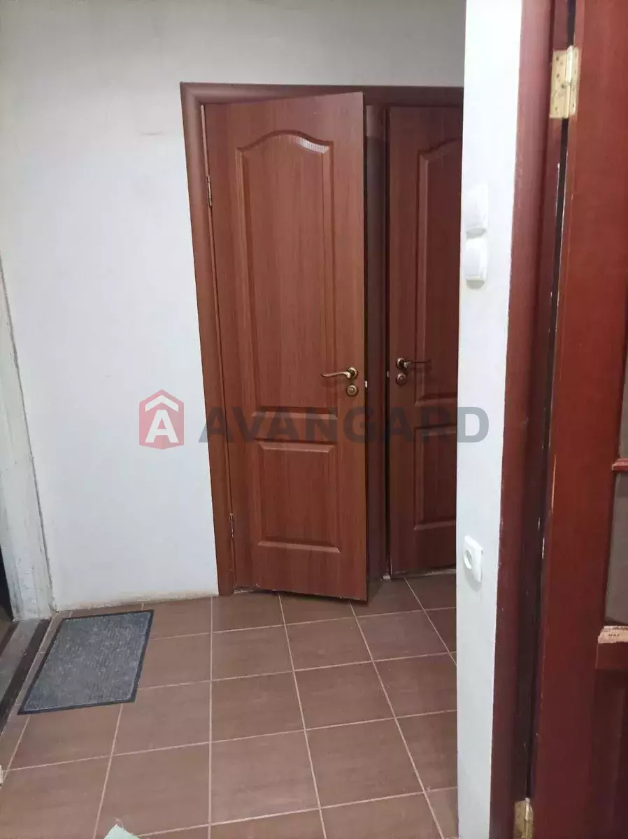 3 . , 70/-/9 . ., 9/9   20