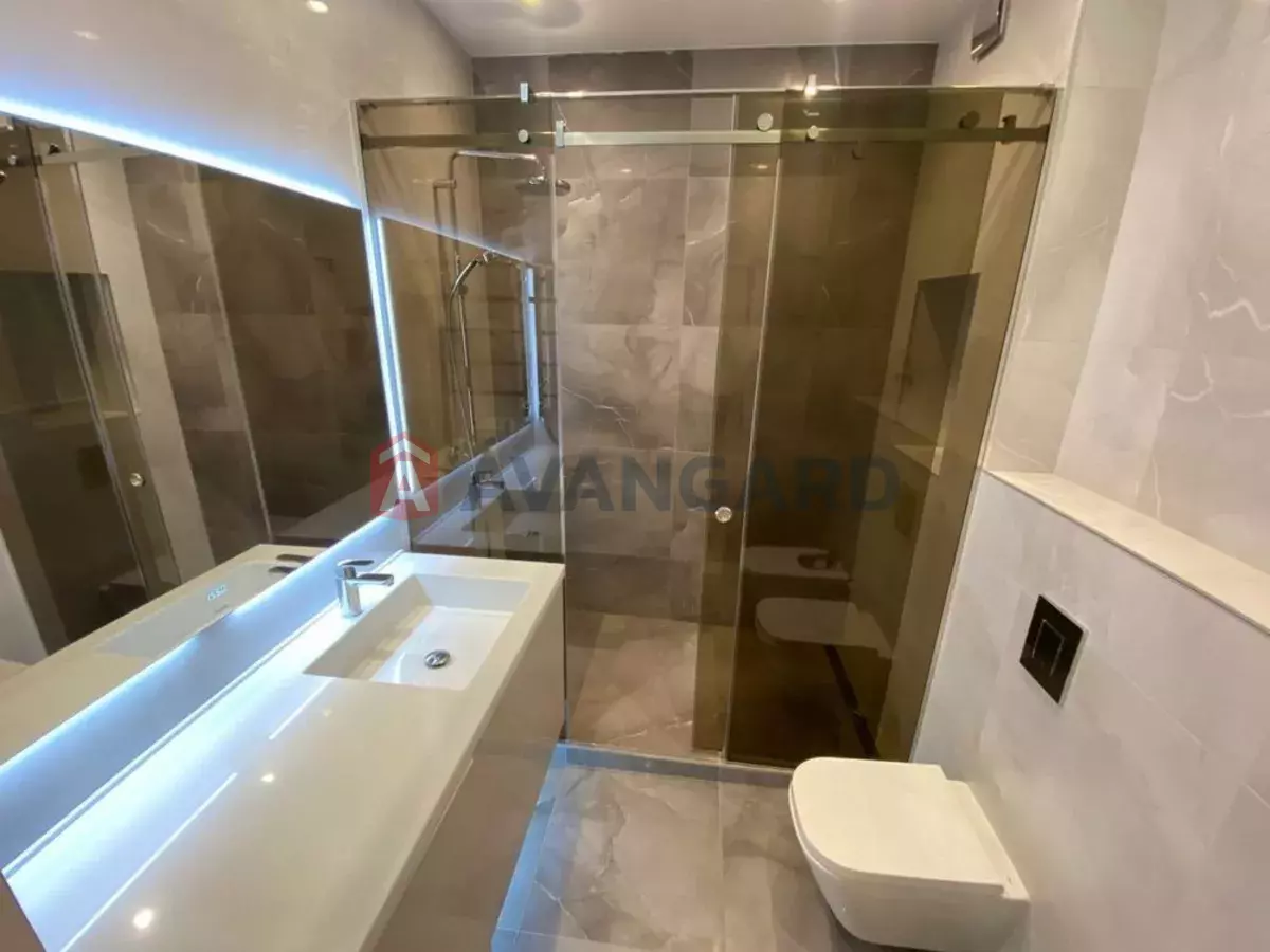 1 ��. ��������, 50/-/10 ��. �., 4/17 ������ ���� 6