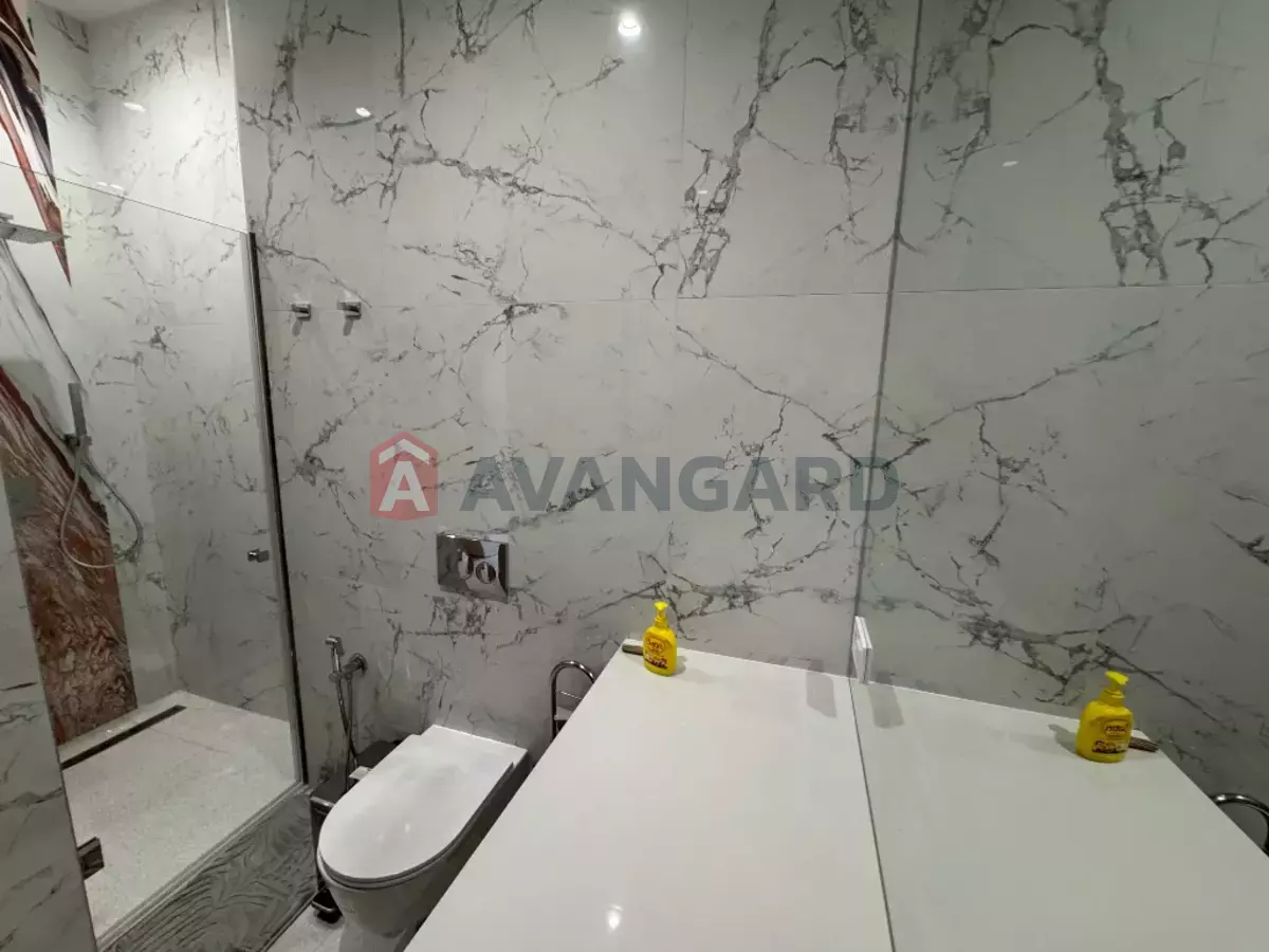 4 ��. ��������, 120/-/40 ��. �., 12/12 ������ ���� 21