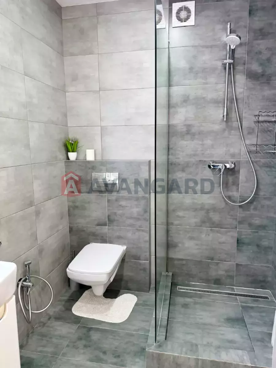 2 ����. ��������, 60/-/- ��. �., 7/12 ���� ���� 9