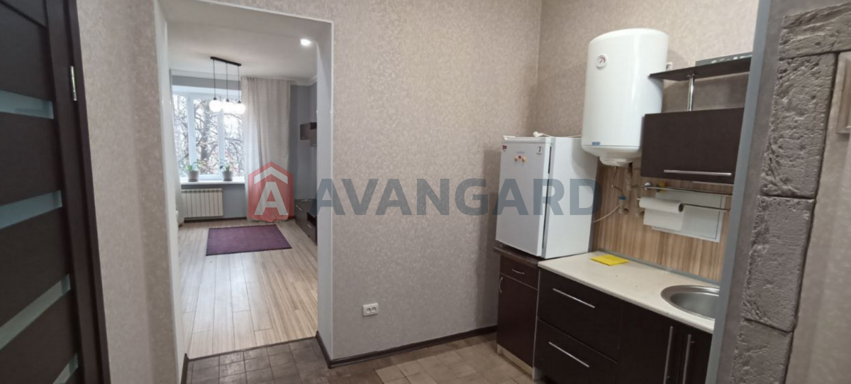 1 ����. ��������, 38/18/6 ��. �., 4/5 ���� ���� 6