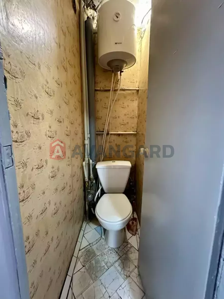 1 ����. ��������, 43/-/8 ��. �., 6/9 ���� ���� 2