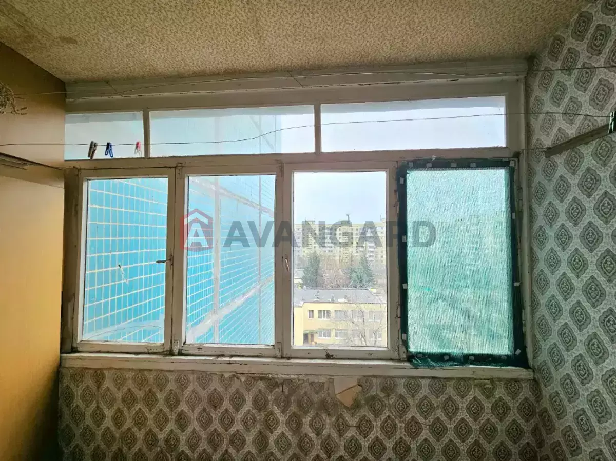 3 ��. ��������, 67/48/9 ��. �., 7/9 ������ ���� 13