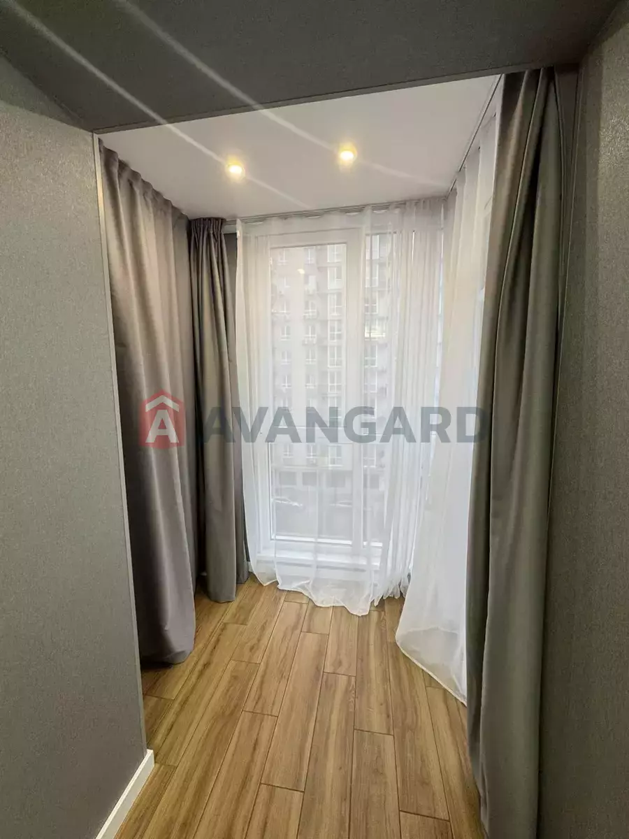 2 ��. ��������, 48/-/- ��. �., 5/10 ������ ���� 9