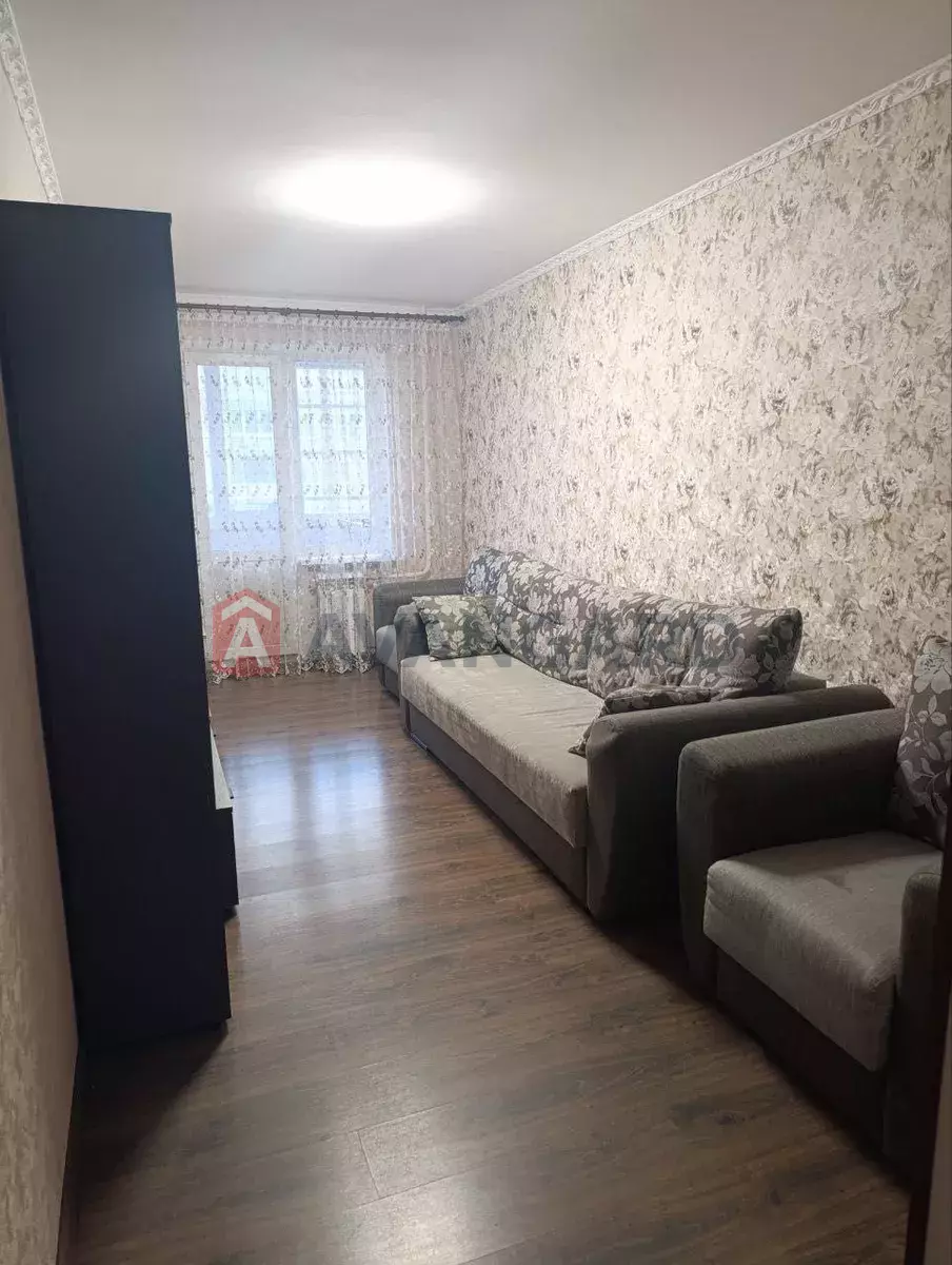 3 ����. ��������, 63/-/8 ��. �., 5/10 ���� ���� 6