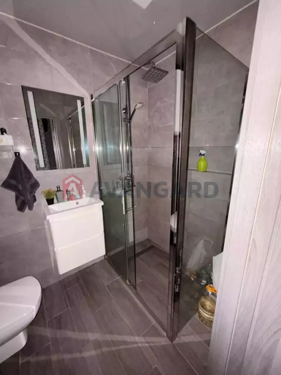 1 . , 37/-/- . ., 6/10   6