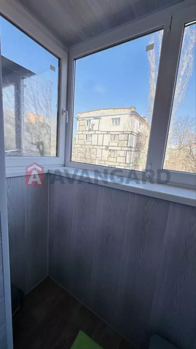 1 ����. ��������, 35/-/6 ��. �., 3/5 ���� ���� 3