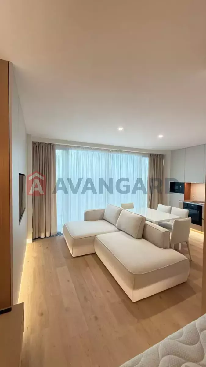 1 ����. ��������, 45/30/16 ��. �., 19/28 ���� ���� 11