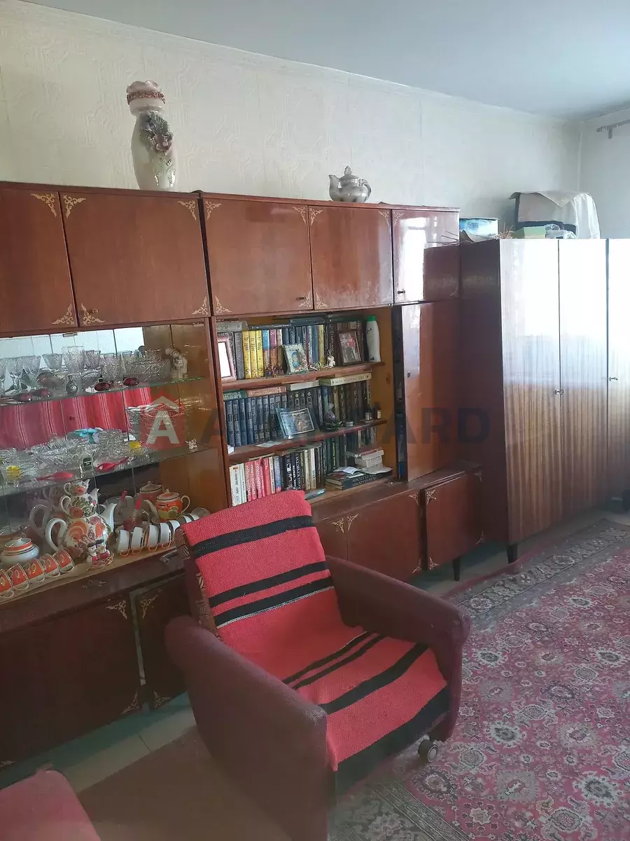 1 ����. ��������, 39/-/9 ��. �., 8/9 ���� ���� 6