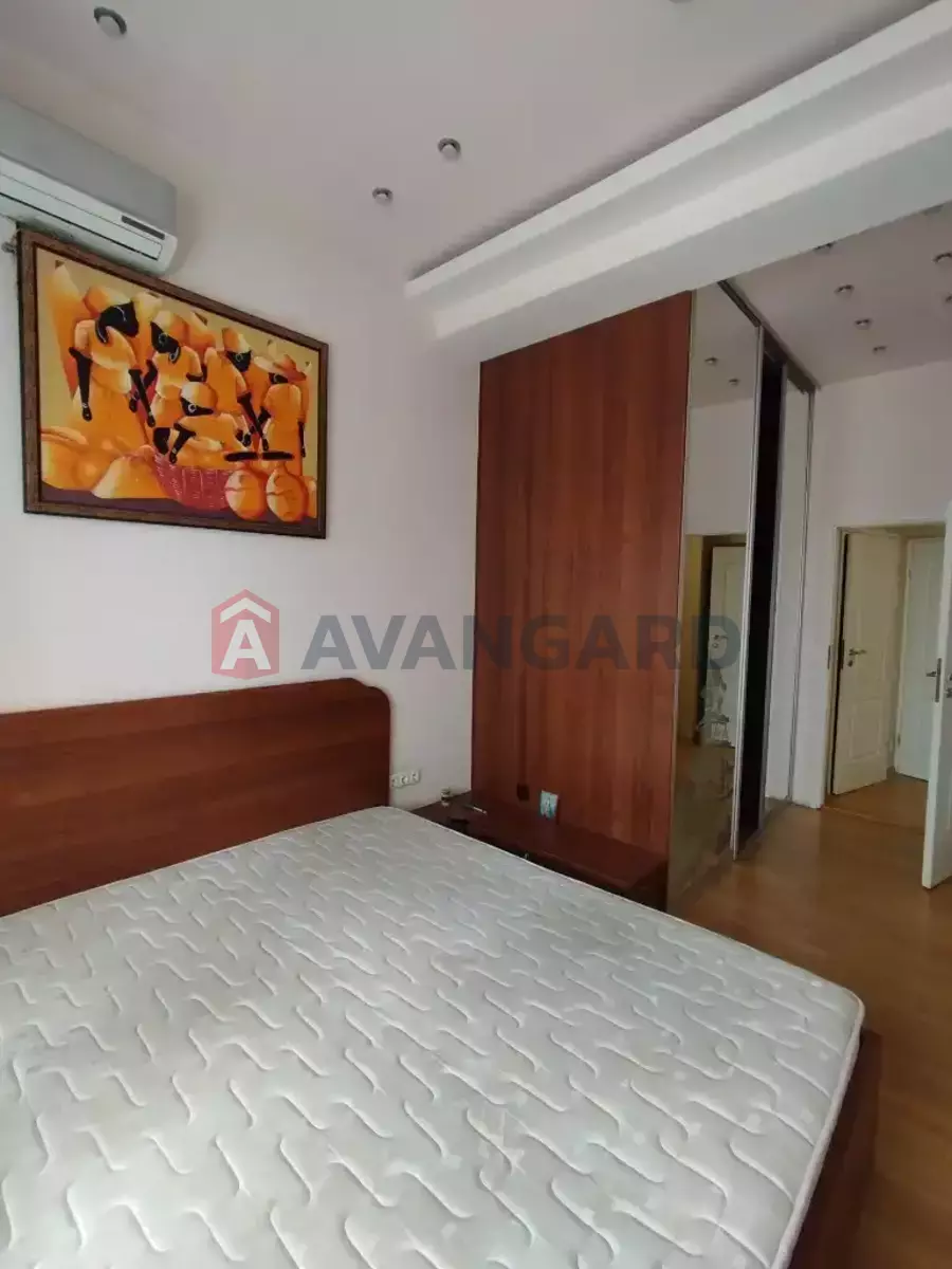 1 ��. ��������, 53/-/20 ��. �., 3/3 ������ ���� 20