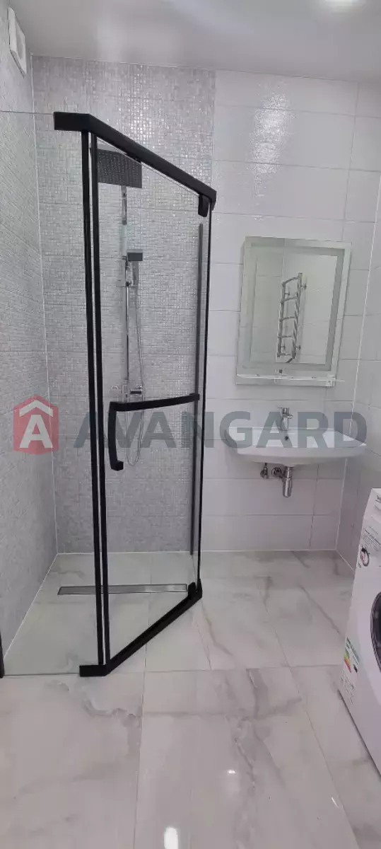 3 ��. ��������, 77/-/- ��. �., 6/11 ������ ���� 10