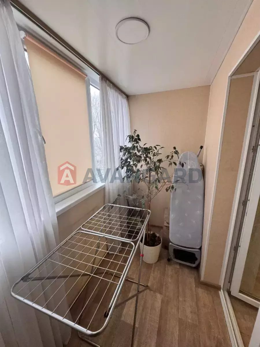 2 ����. ��������, 49/-/- ��. �., 3/9 ���� ���� 15