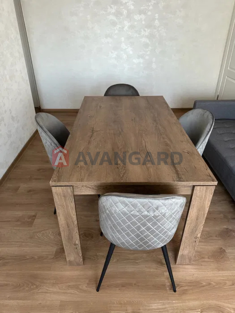 3 ��. ��������, 57/-/10 ��. �., 5/5 ������ ���� 2