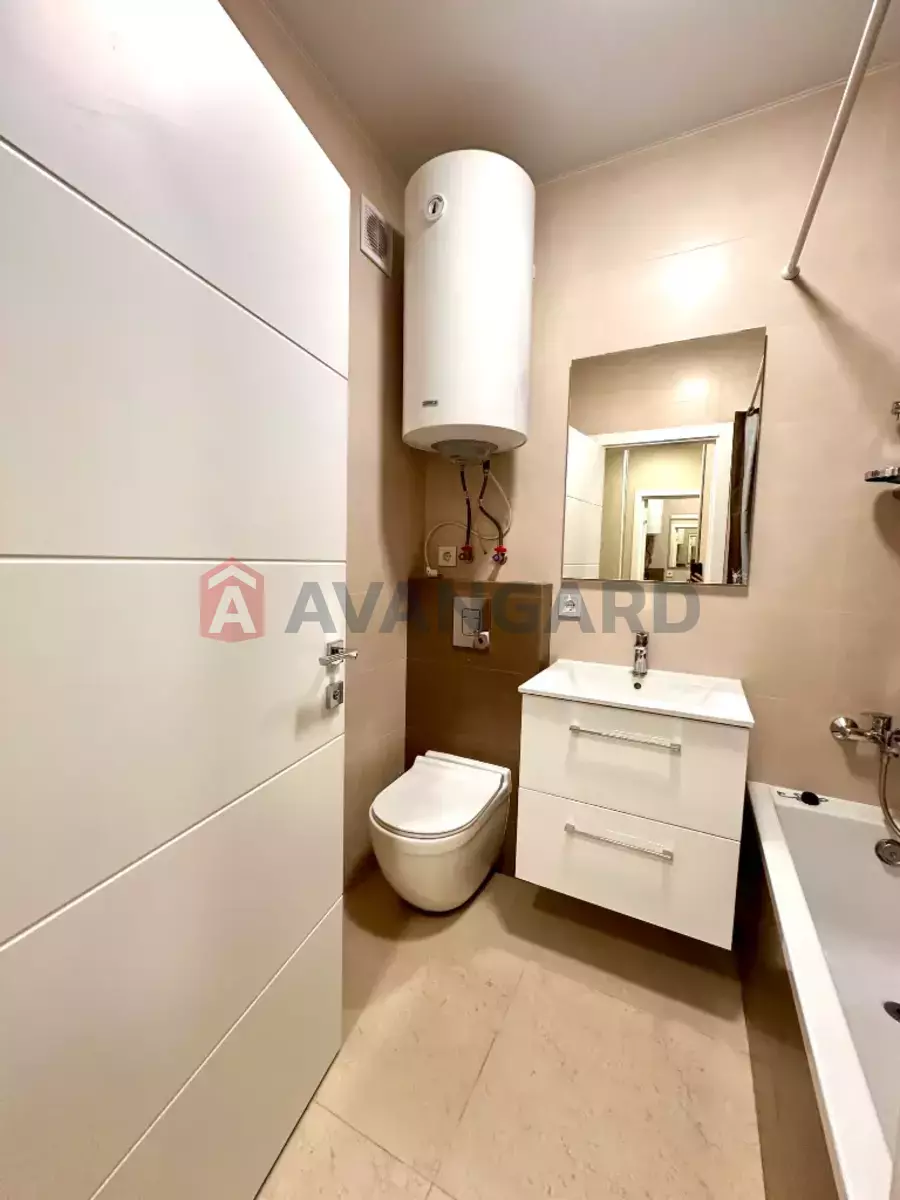 2 ����. ��������, 42/-/15 ��. �., 10/17 ���� ���� 6