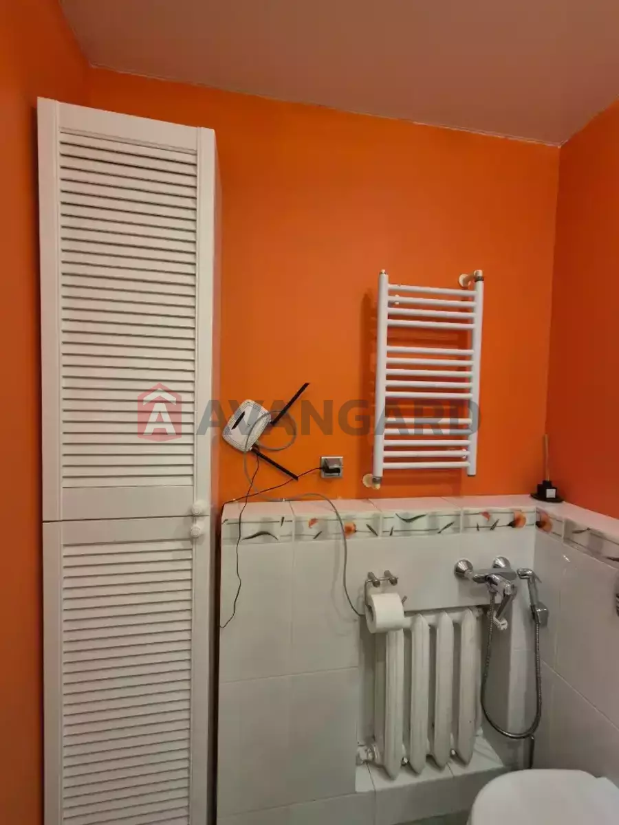 1 ��. ��������, 40/-/18 ��. �., 6/9 ������ ���� 10