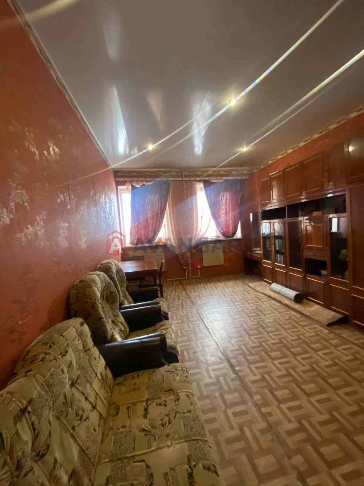 1 ����. ��������, 37/-/8 ��. �., 2/2 ���� ���� 1