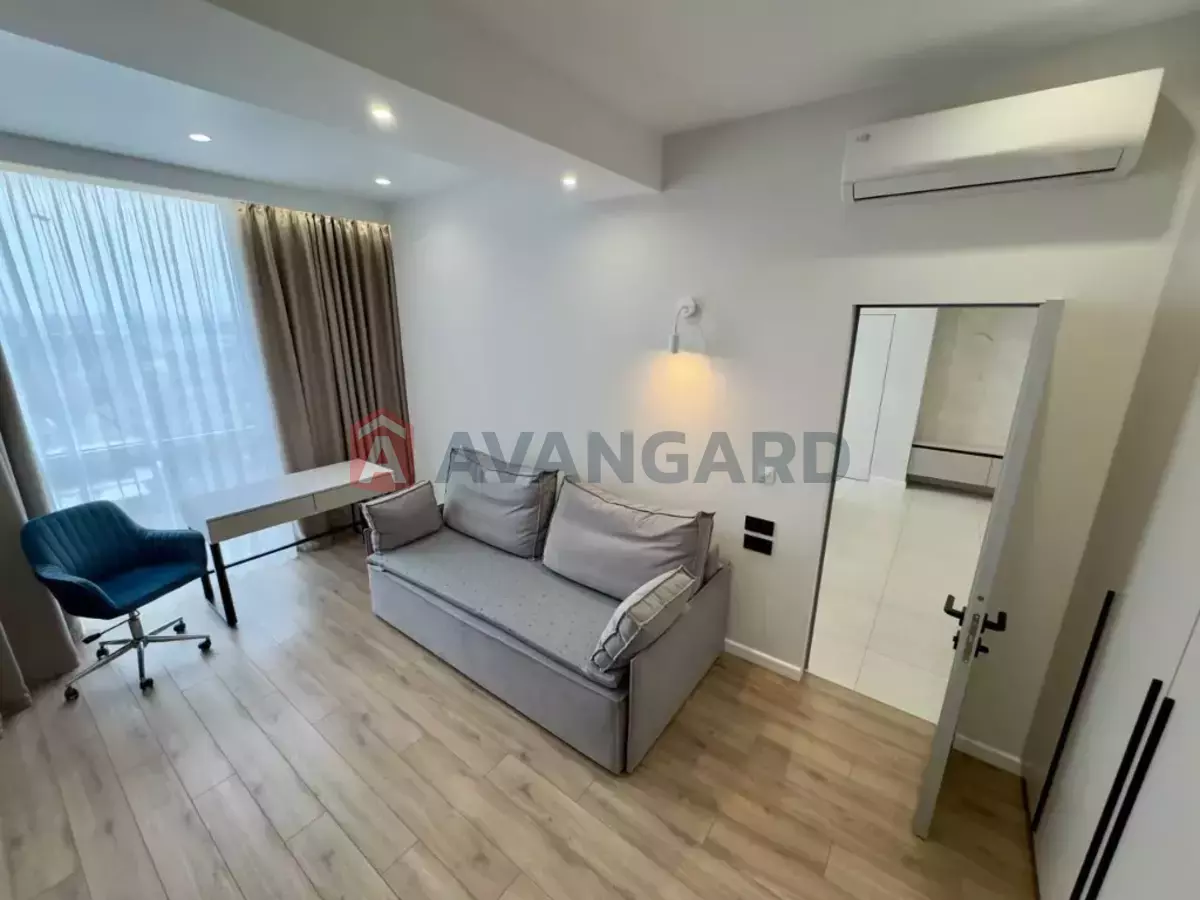 4 ��. ��������, 125/-/- ��. �., 8/13 ������ ���� 6