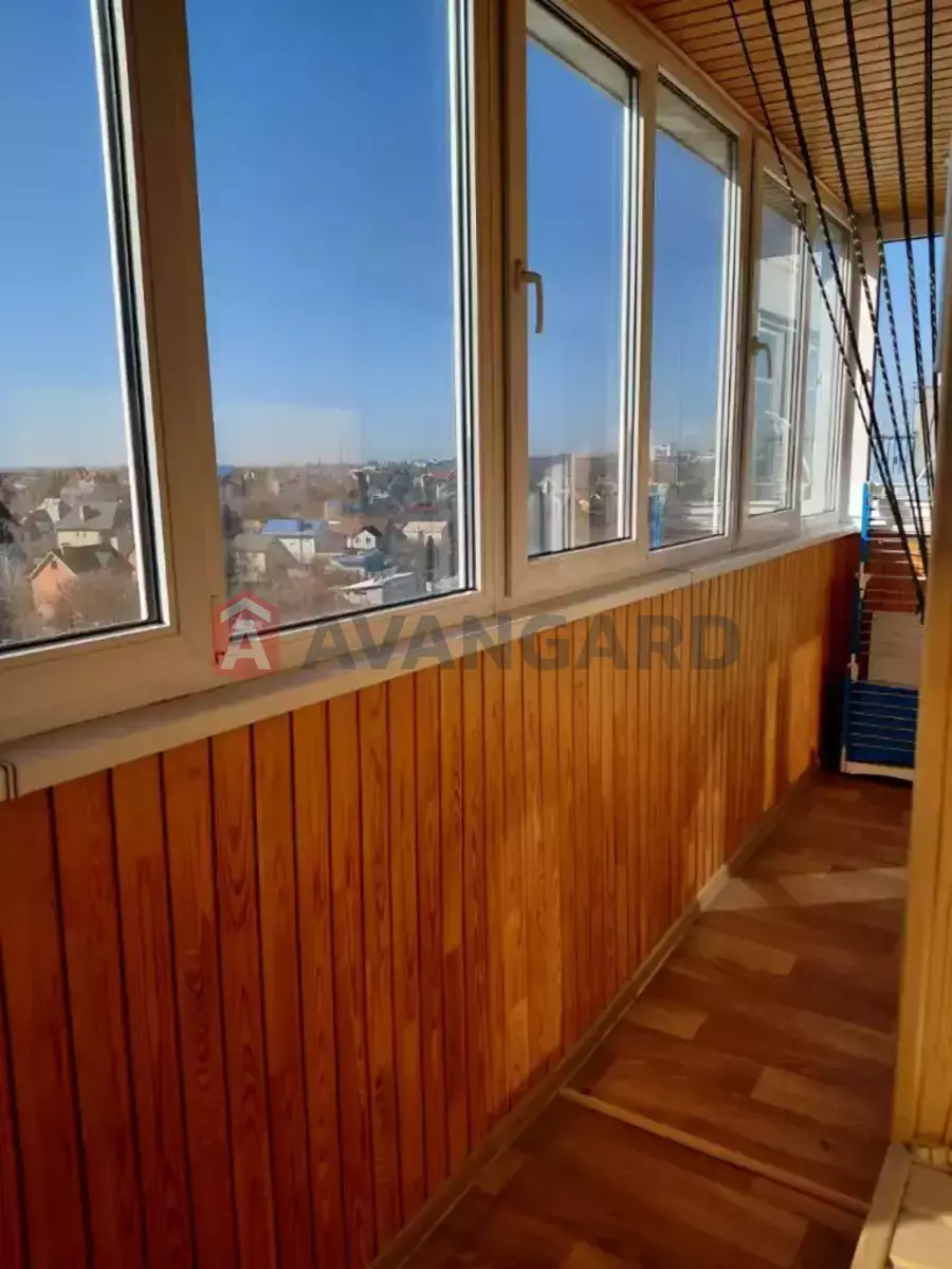 1 ��. ��������, 41/20/10 ��. �., 8/9 ������ ���� 9