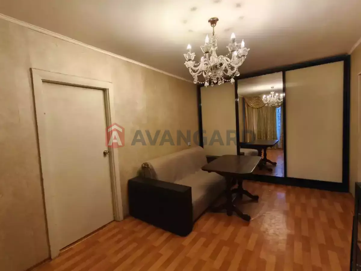 2 ��. ��������, 46/30/6 ��. �., 2/5 ������ ���� 2