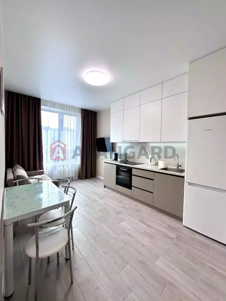 2 ��. ��������, 47/-/- ��. �., 5/10 ������ ���� 2