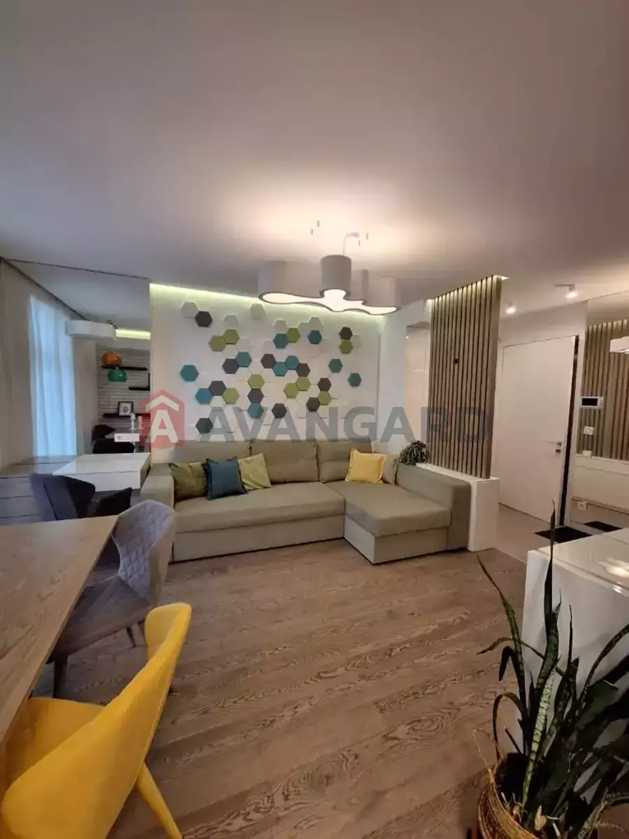 1 ��. ��������, 35/-/- ��. �., 3/5 ������ ���� 5