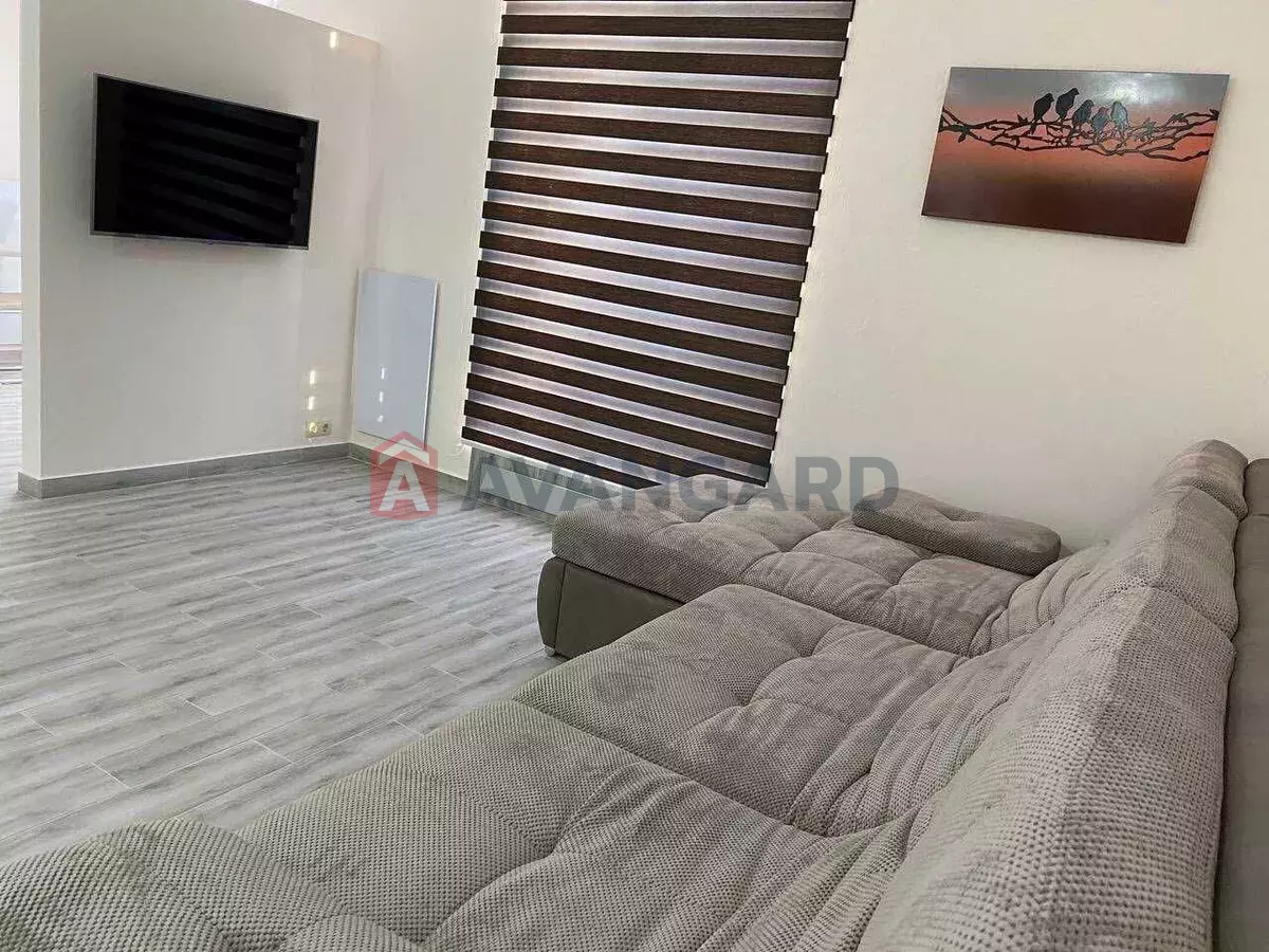 1 . , 37/-/7 . ., 3/4   4