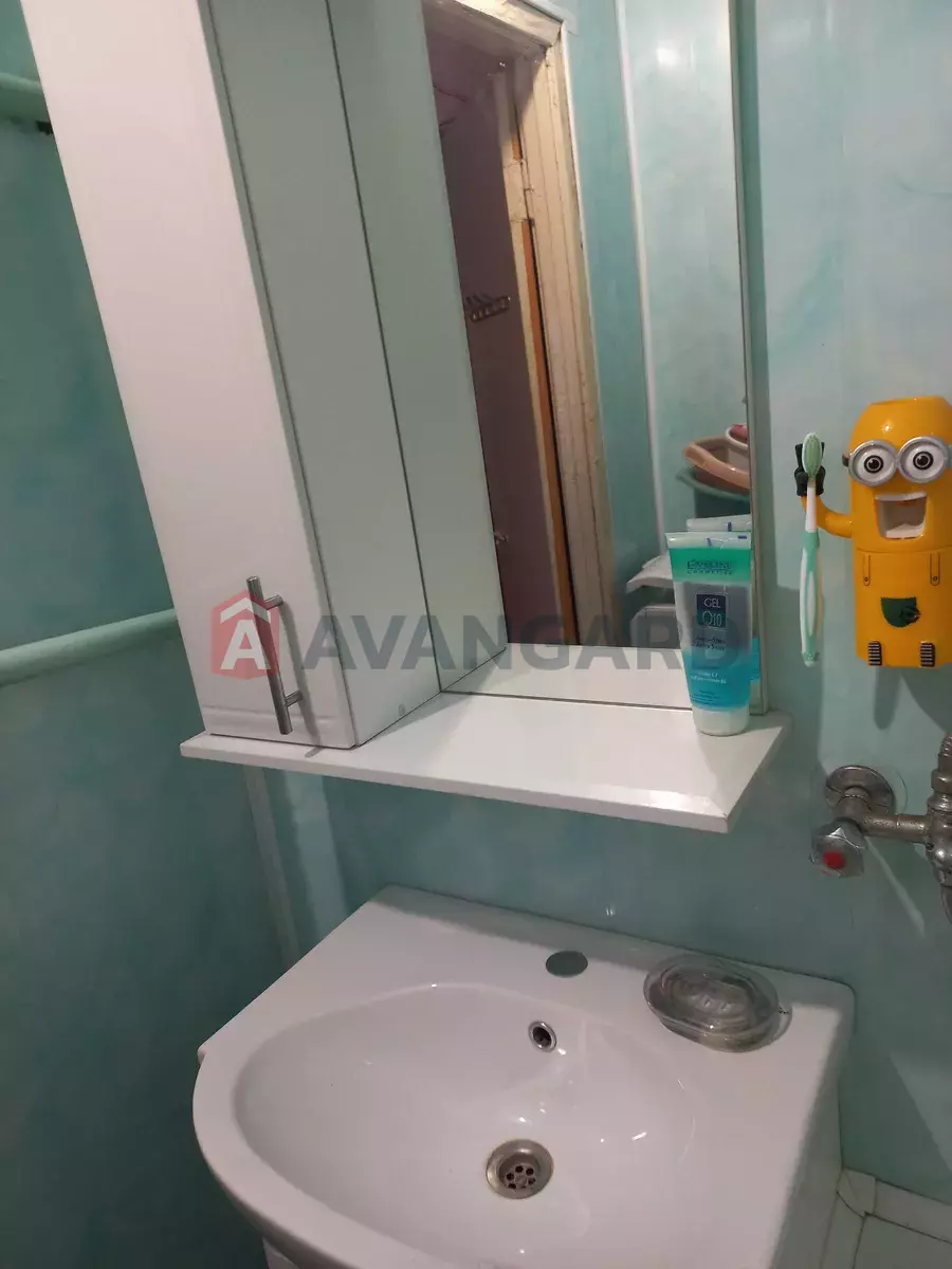 2 ����. ��������, 44/-/9 ��. �., 6/9 ���� ���� 8