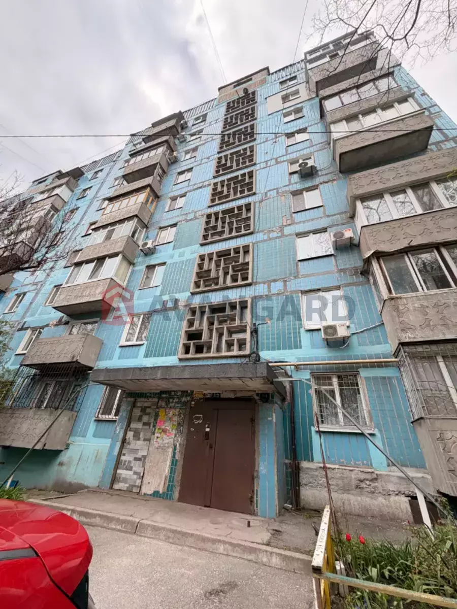 3 ��. ��������, 70/43/8 ��. �., 9/9 ������ ���� 2