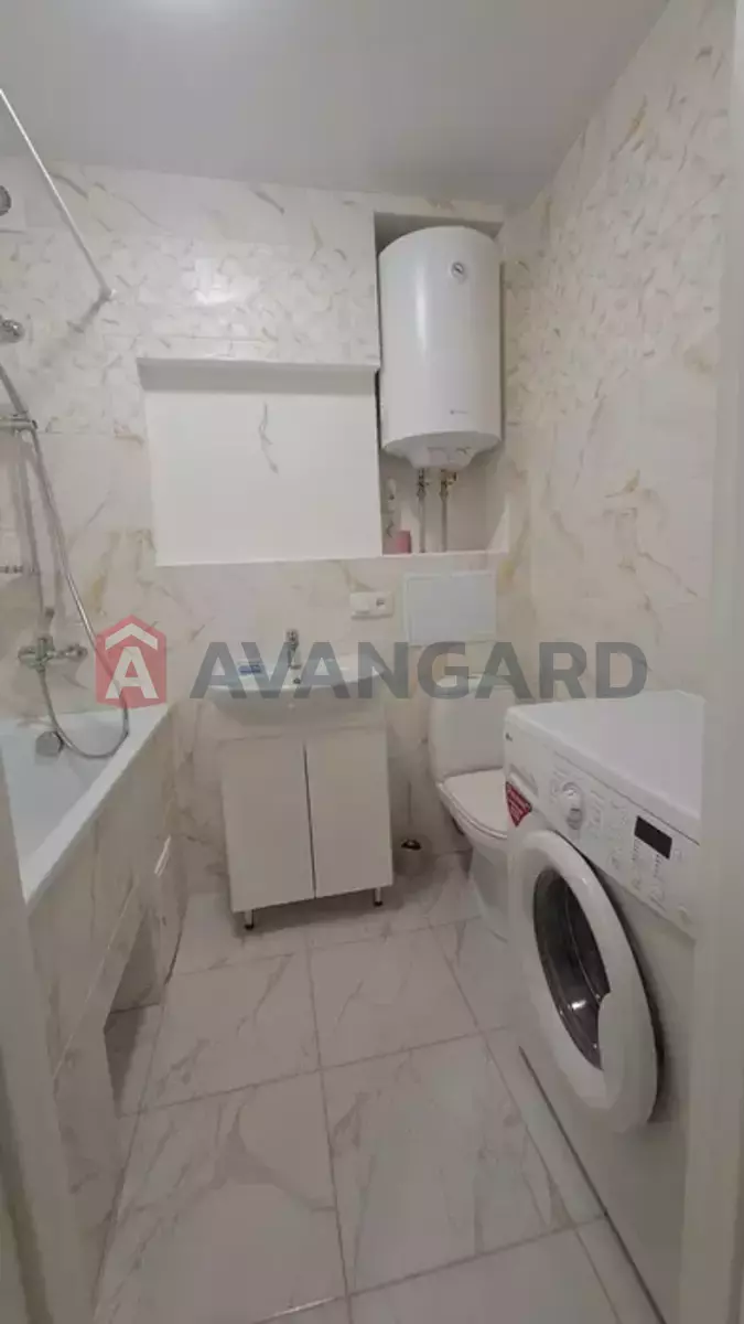 1 ��. ��������, 40/19/7 ��. �., 7/9 ������ ���� 6