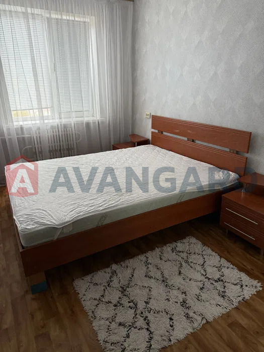 2 . , 48/-/8 . ., 8/9   4