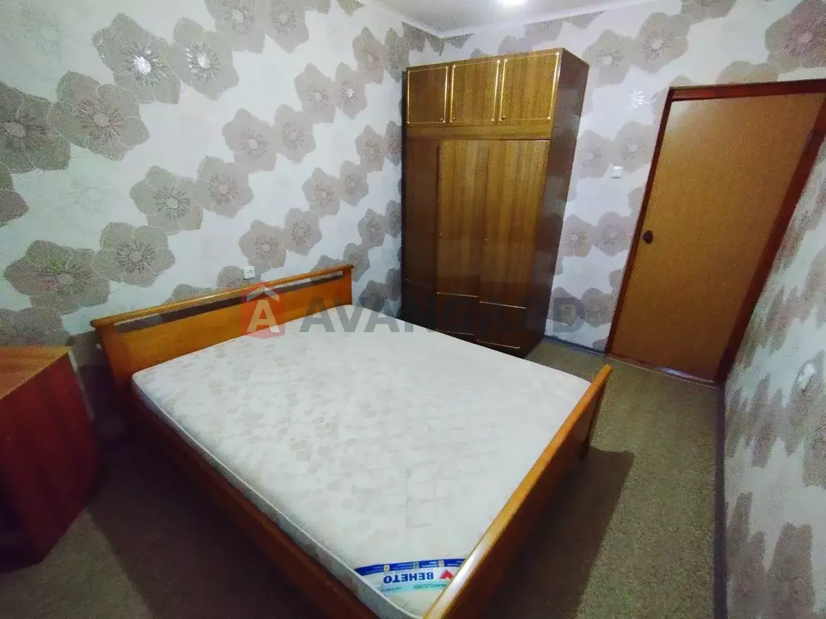 3 ����. ��������, 66/-/9 ��. �., 3/9 ���� ���� 8