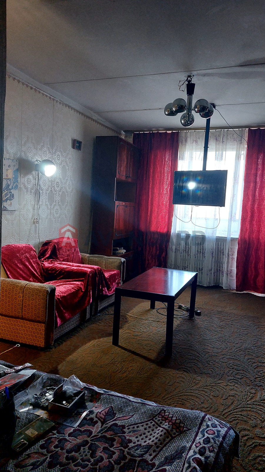 1 ��. ��������, 40/20/8 ��. �., 4/12 ������ ���� 1