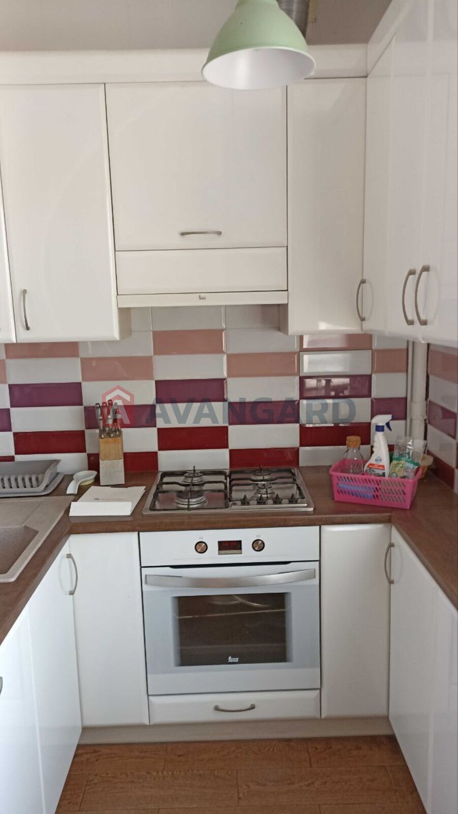 2 ����. ��������, 48,8/-/6 ��. �., 3/5 ���� ���� 7