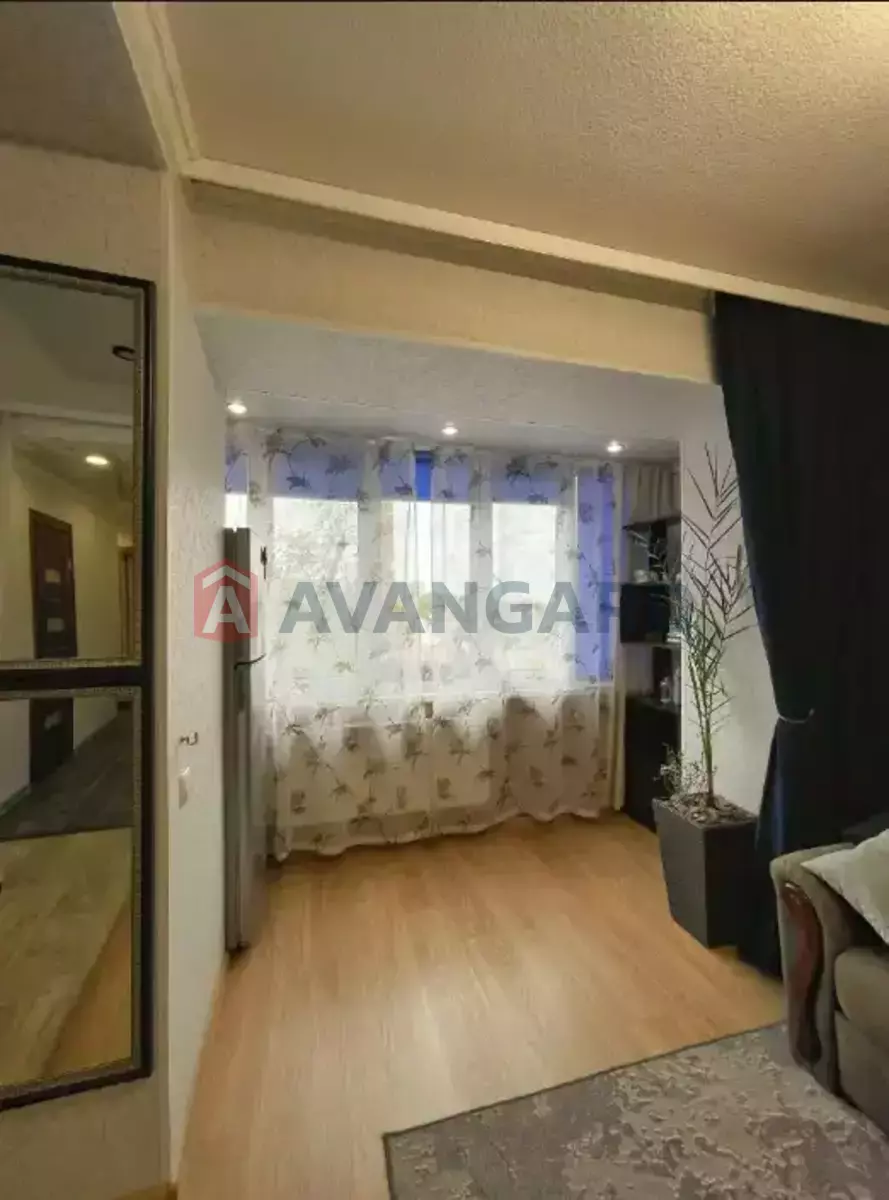 1 ����. ��������, 35/18/6 ��. �., 4/9 ���� ���� 4