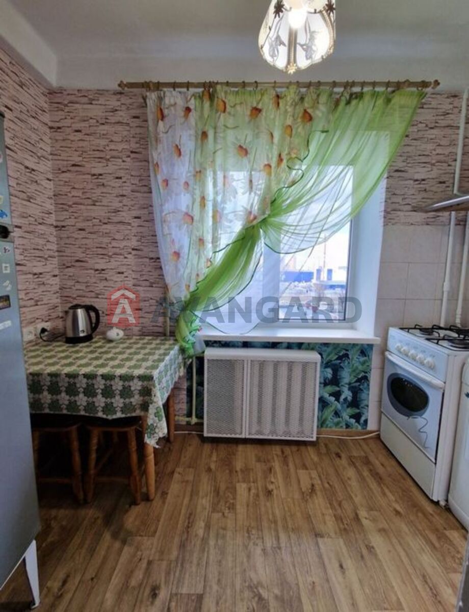 1 ����. ��������, 24/-/4 ��. �., 7/9 ���� ���� 12