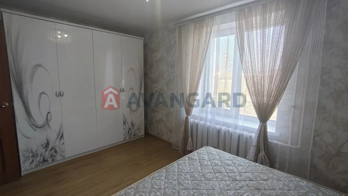 1 ����. ��������, 49/-/7 ��. �., 4/9 ���� ���� 3