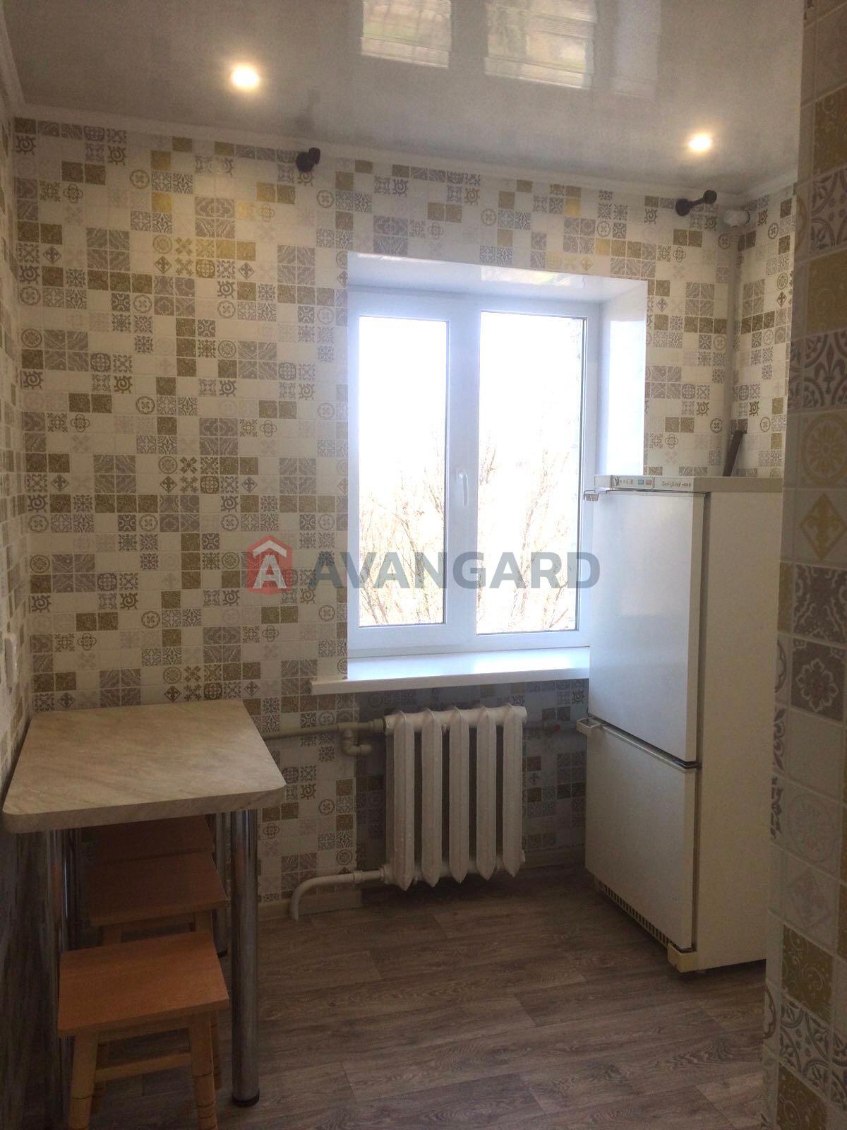 2 ����. ��������, 44/27/7 ��. �., 5/5 ���� ���� 5