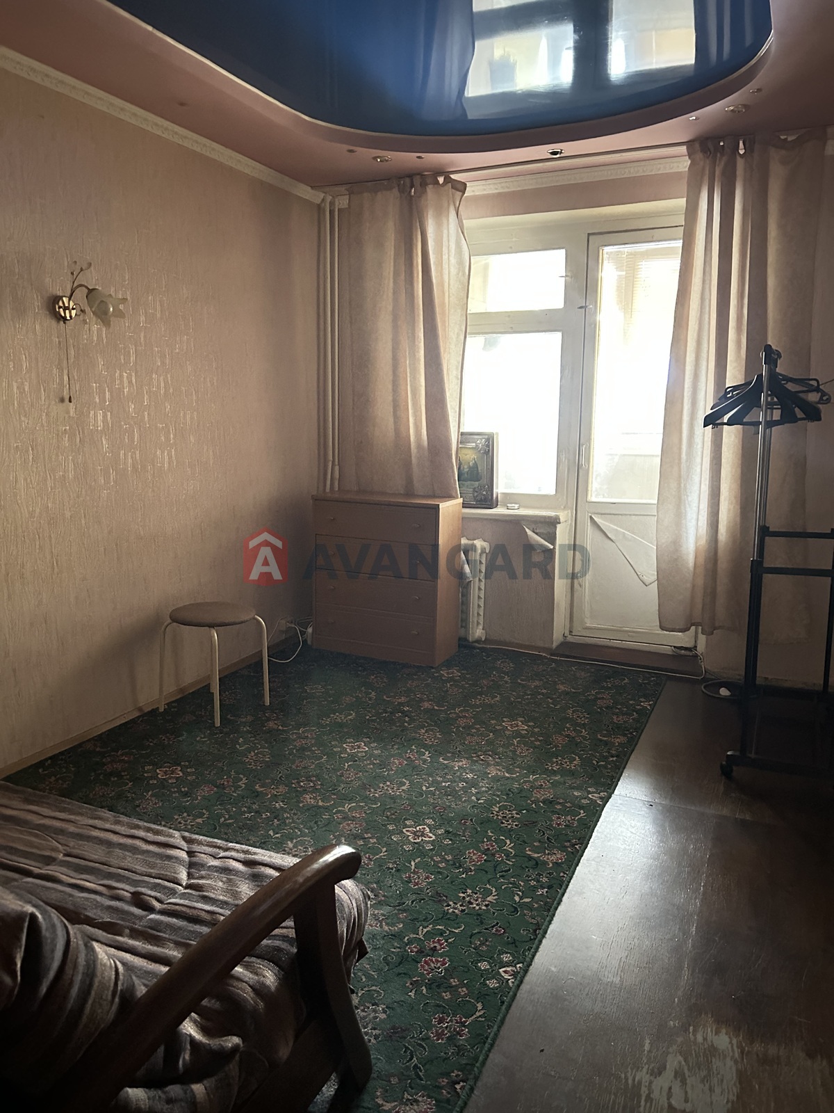 3 ��. ��������, 65/40/8 ��. �., 5/9 ������ ���� 13