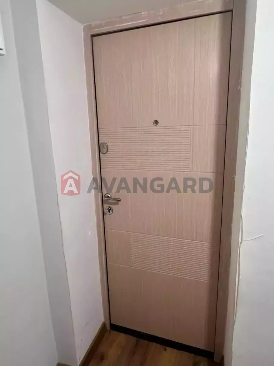 1 ����. ��������, 37/-/- ��. �., 3/5 ���� ���� 8