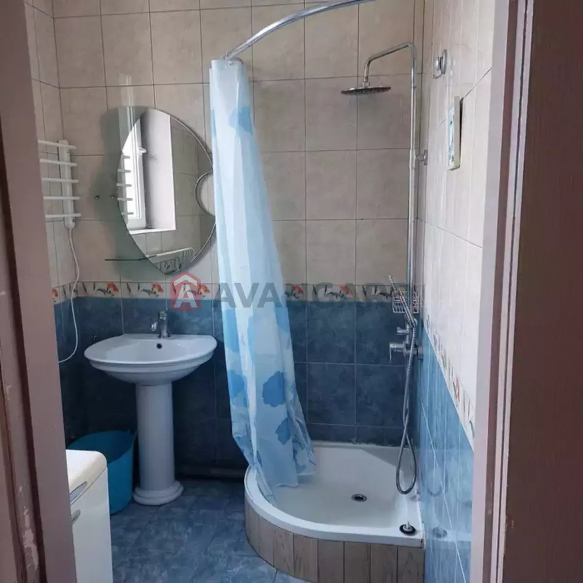 2 ����. ��������, 52/-/10 ��. �., 5/5 ���� ���� 9