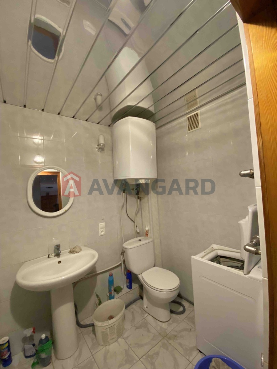 2 ��. ��������, 65/-/9 ��. �., 9/10 ������ ���� 6