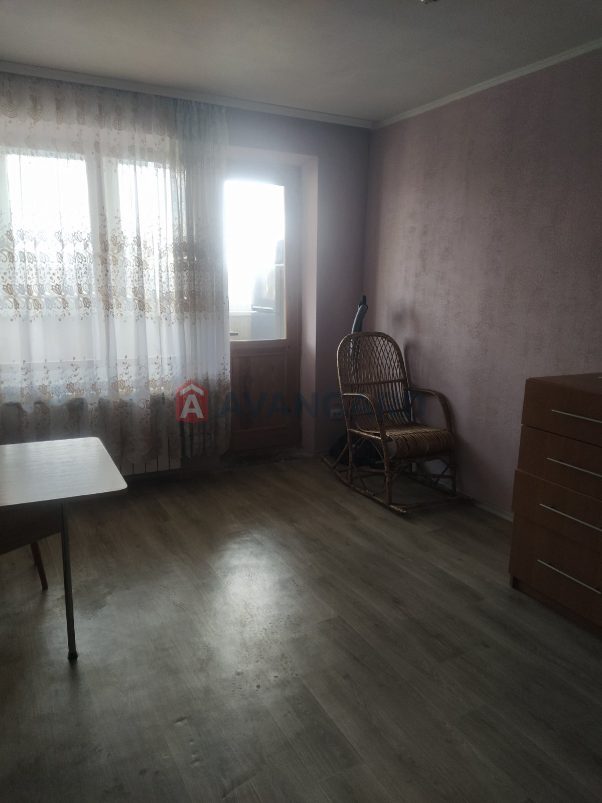 1 ��. ��������, 40/20/7 ��. �., 4/12 ������ ���� 5