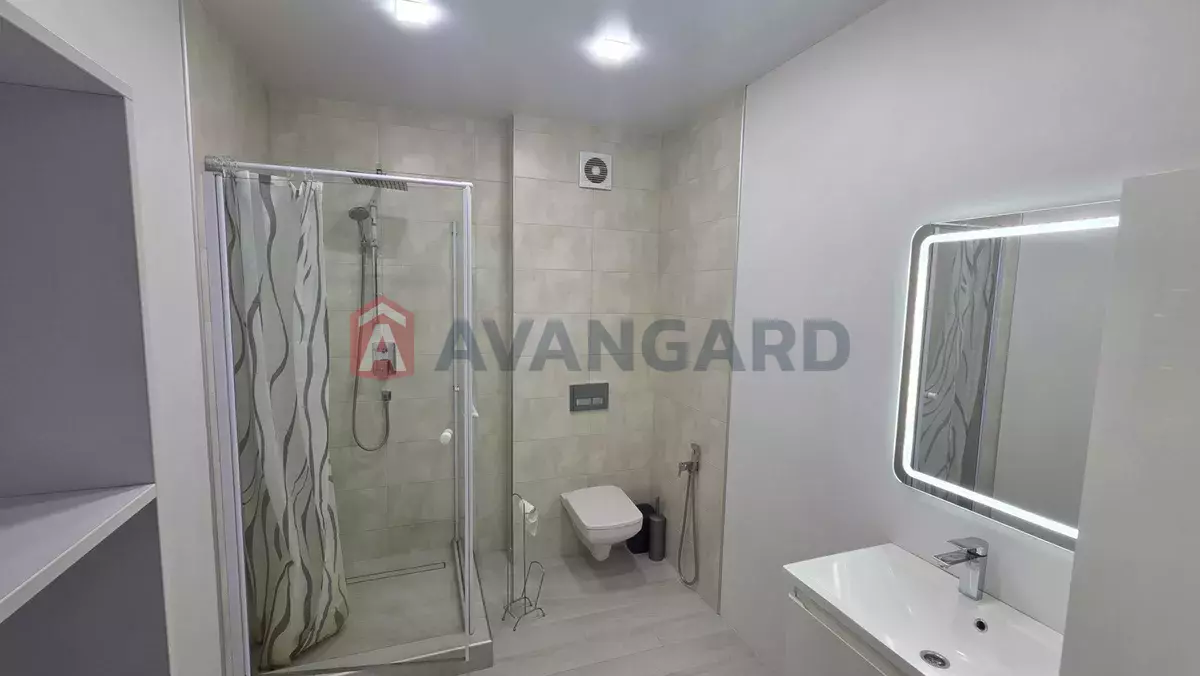 3 . , 70/-/28 . ., 9/10   4