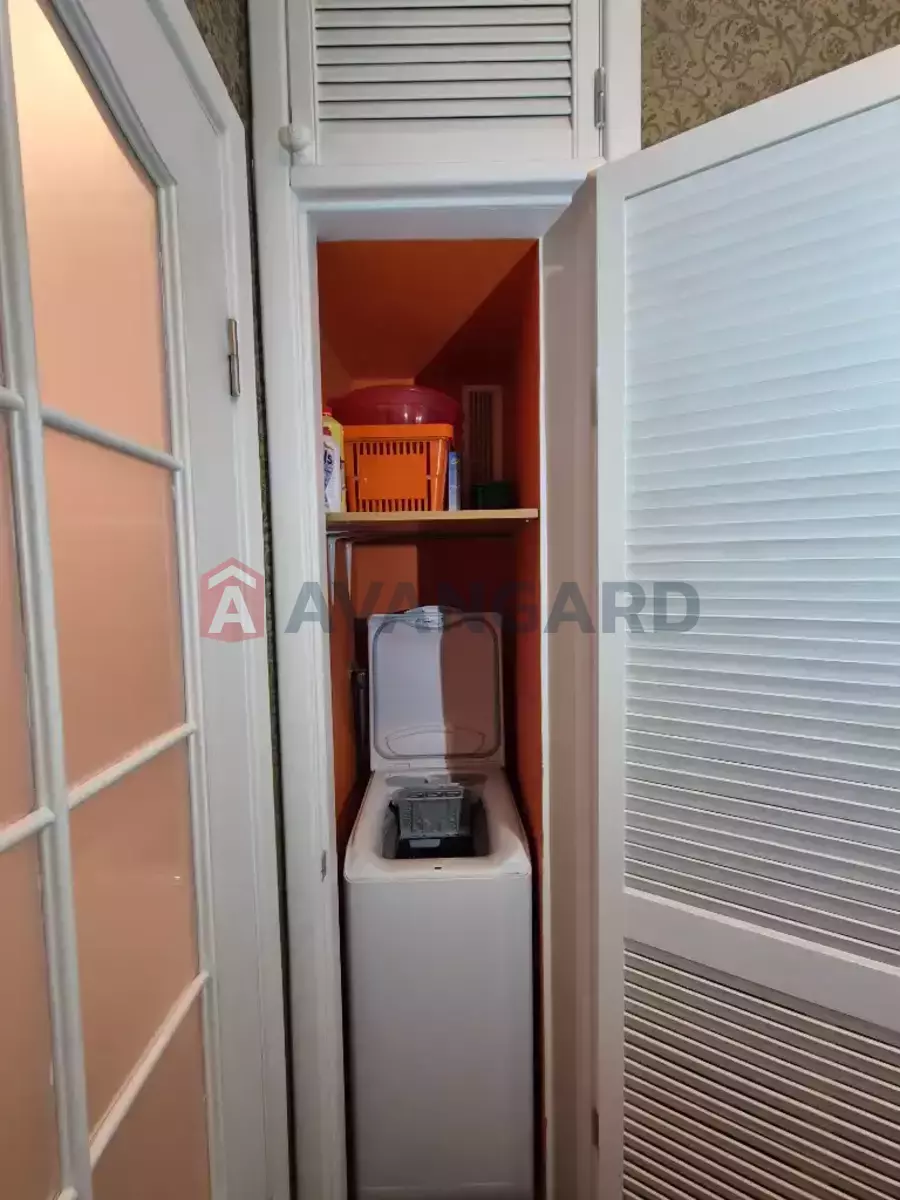 1 ��. ��������, 40/-/18 ��. �., 6/9 ������ ���� 12