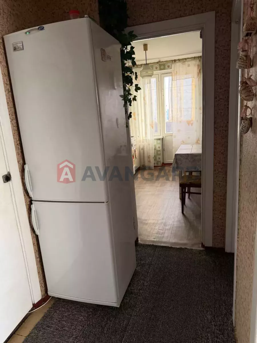 3 ����. ��������, 69/-/8 ��. �., 11/16 ���� ���� 11