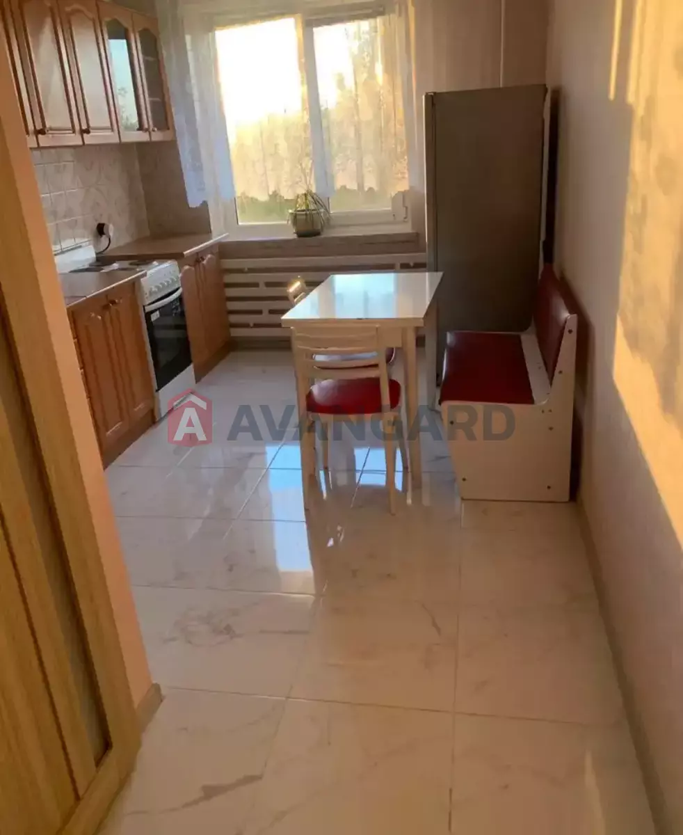 1 ��. ��������, 41/20/9 ��. �., 7/12 ������ ���� 4