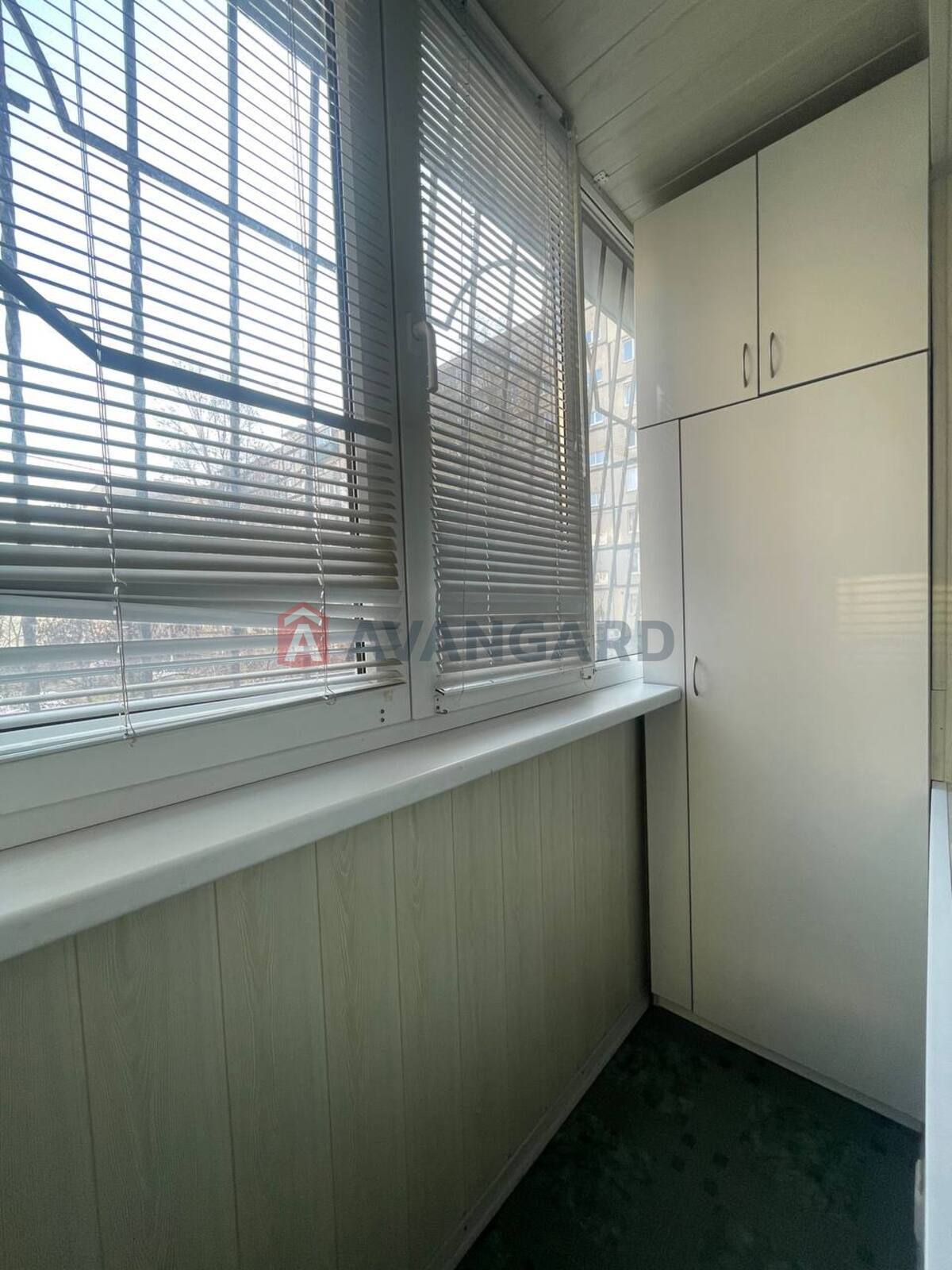 3 . , 68/40/9 . ., 2/9   3